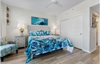 5 Star Resort 6th fl 2BR 2 BATH King Suite Shuttle Pools Family - Destin - 8