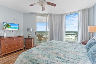 Penthouse Amazing Gulf Views Walk Beach or Shuttle Suite sleeps 6 - Destin - 9