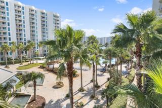 Palms Resort 2 BR King Suite Poolside Shuttle - 9