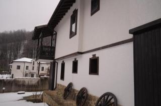 Къща за гости Сияйна Зора - Plachkovtsi - 1