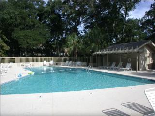 Pet Friendly, Spacious, Updated 4Bd-3Ba Tennis-Pickelball, Pool, Walk-Bike to Beach - 6