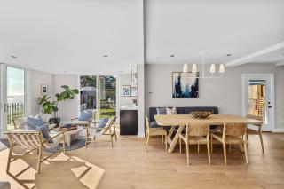 Experience the Pinnacle of Coastal Living at Harbour House - Half Moon Bay - 3