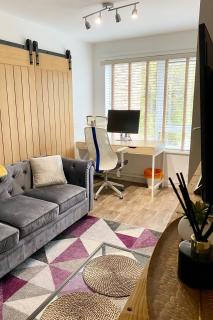 1 Bedroom Flat near Southmead Hospital - Bristol - 0