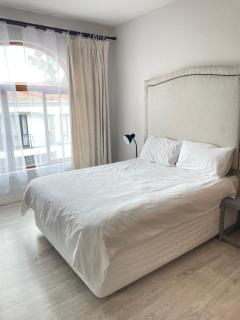 22 on Ballyclare - Johannesburg - 9