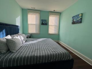 Gorgeous Apartment in DC with 4Bedrooms-6Beds - Washington - 6