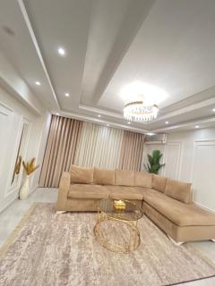 Central And Luxe 3 Bed In A Gated Compound With Gym - 9