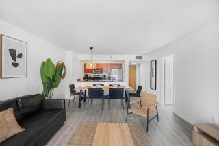 Stylish Brickell Condo with Stunning Views & Premier Amenities - Miami - 7