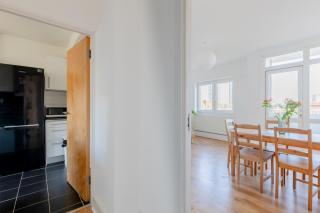 Fantastically Located 4BD Flat Clerkenwell - 9