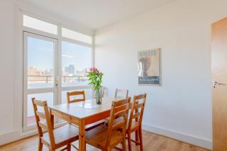 Fantastically Located 4BD Flat Clerkenwell - 6