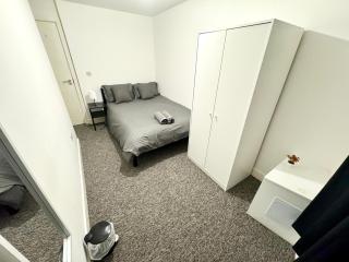 Comfy small double room Westbury-on-Trym - Bristol - 8