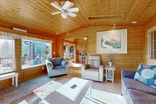 The Magical Forested Sea Cove - Carpenterville - 1