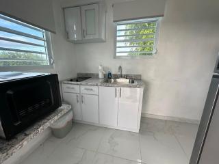 Beachtown Luxury Villas Apt 201 - Aguacate - 5