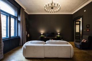 Hidden Gem by Dohany Synagogue & Fashion Street - Budapest - 3