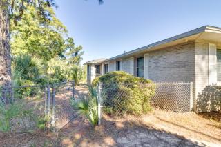 Home with Patio and Games Near Dtwn Pensacola! - 2