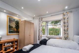 Cozy Spacious 5BR Sleeps of 9 - Nottingham - 7