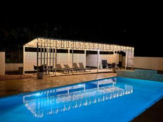 Beachtown Luxury Villas Apt 204 - Aguacate - 7