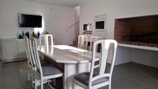 Casa de dos plantas en zona centro San José, Entre Ríos - San José - 9