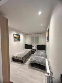 Art de vie Apparemment Paris I CDG I ORLY I DISNEY I ASTÉRIX - 3