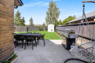 Pet friendly holiday home and spa in sunny Cromwell - 7