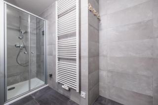 Amazonka Suite - Prague - 3