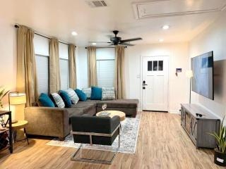 The Blue Luzon Cozy Bungalow 5 min Downtown - Houston - 7