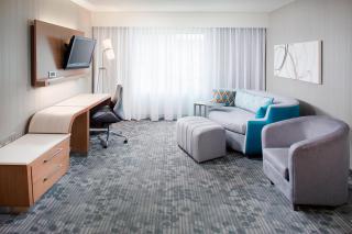 Courtyard by Marriott Richmond Airport - Sandston - 1