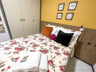 Hospedagem com café da manhã - Quarto 2 - Hospedaria Orquídeas de Bombinhas - Bombinhas - 8
