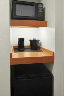 Fairfield Inn & Suites Bedford - 1