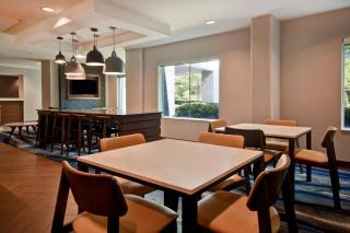 Fairfield Inn & Suites by Marriott Atlanta Kennesaw - Kennesaw - 6