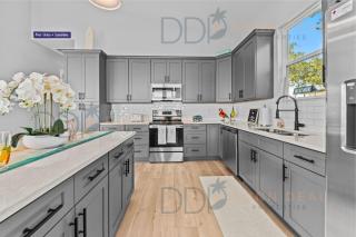 110 East Beach Blvd - 3