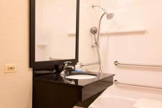 Fairfield Inn and Suites by Marriott Chicago St. Charles - Saint Charles - 2
