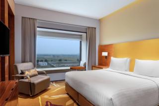 Courtyard by Marriott Raipur - 7
