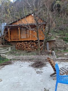 Hideaway holt - 1