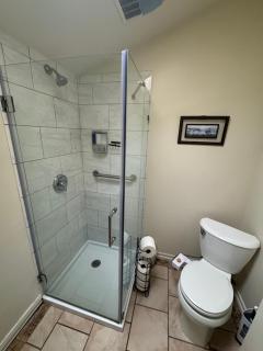 Large Luxury Studio with View in Santa Monica - 4