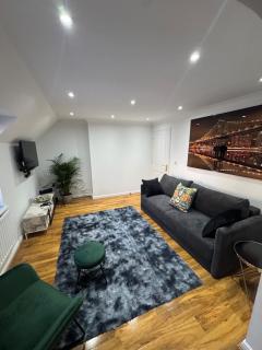 A luxurious coach house - 9