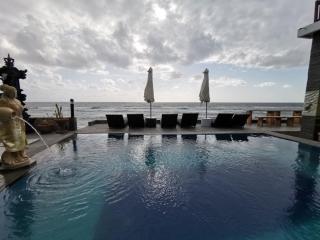 Barton Beach Inn - 8