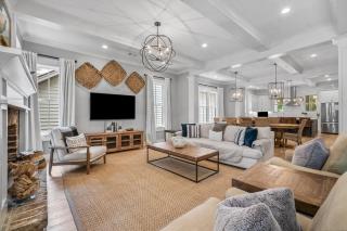 Wonderful luxury vacation home 4 BR home w private pool Stainless steel appliances Open kitchen - Hilton Head Island - 7