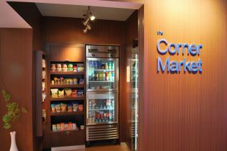 Fairfield Inn & Suites by Marriott Springfield Northampton/Amherst - Northampton - 1