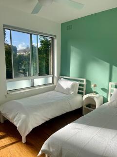 Beachside Bliss - Sydney - 1