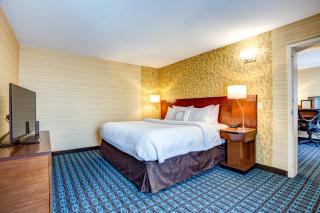 Fairfield Inn & Suites by Marriott Springfield Holyoke - Holyoke - 2