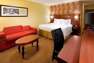 Courtyard by Marriott San Diego Sorrento Valley - Sorrento - 3