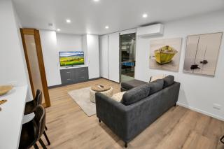 Oceanview Retreat - 1