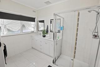 The Aviary - Paynesville - 4