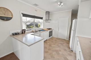 The Aviary - Paynesville - 3