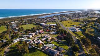 Fern Rest - Lakes Entrance - 9