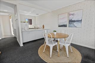 The Lake Villa - 1