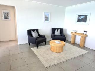 Craigmore Penthouse - Endless Ocean Views - Yamba - 6