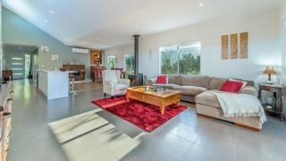 Barramundi Ave at Smiths Beach - 0