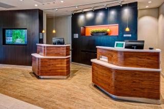 Courtyard by Marriott Oxford - Oxford - 4