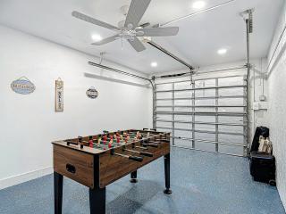 Bring Your Boat! Updated Home Close to 3 Beaches - Fort Myers - 3